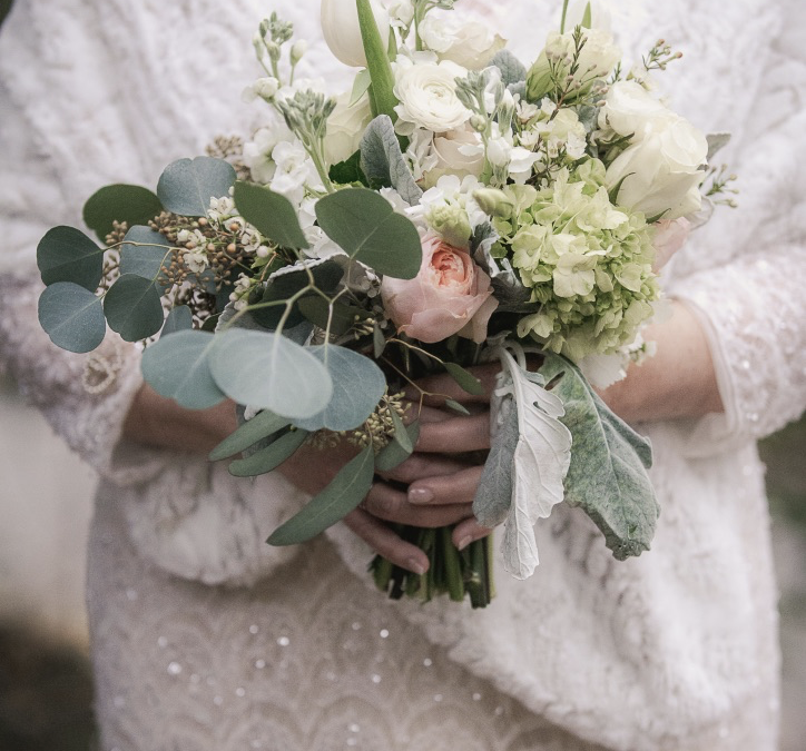 Dear Beautiful Bride: It’s About Your Nails